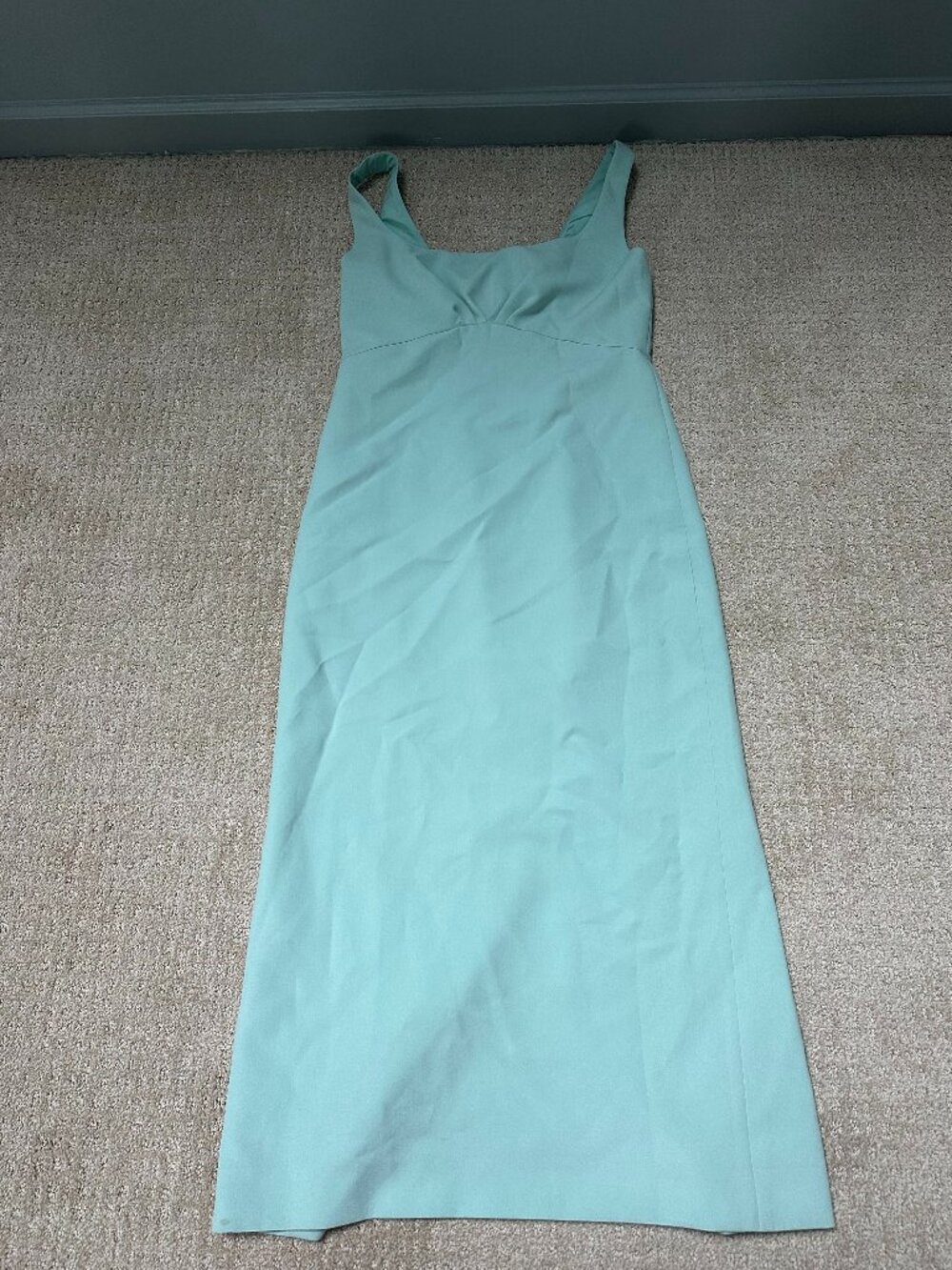 Lela Rose Mint Green Crepe Midi Dress Size 4 Sleeveless – Small Pinholes